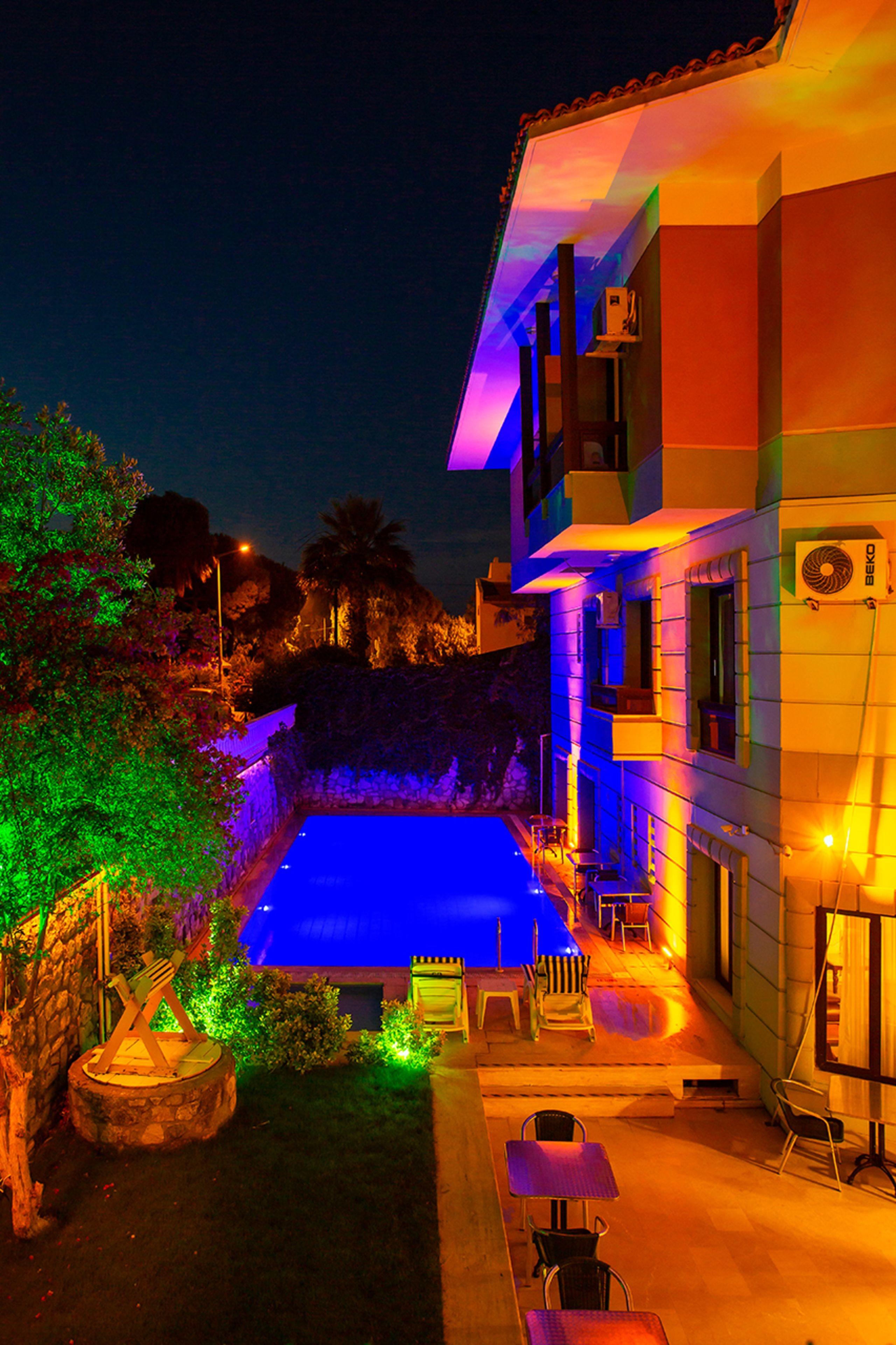 Kabasakal Otel เซสเม ภายนอก รูปภาพ