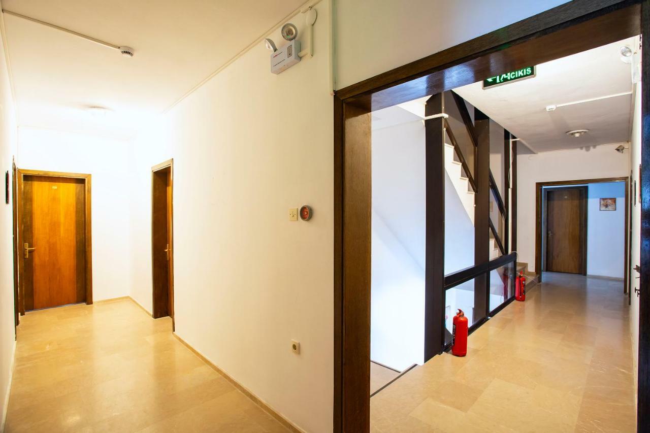 Kabasakal Otel เซสเม ภายนอก รูปภาพ