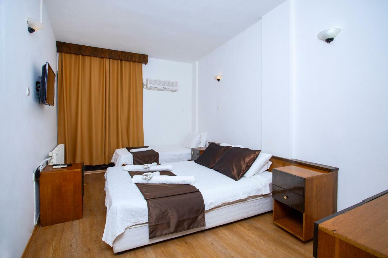 Kabasakal Otel เซสเม ภายนอก รูปภาพ