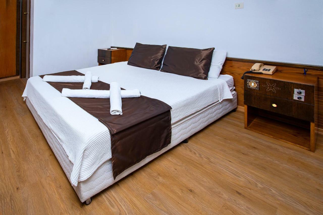 Kabasakal Otel เซสเม ภายนอก รูปภาพ